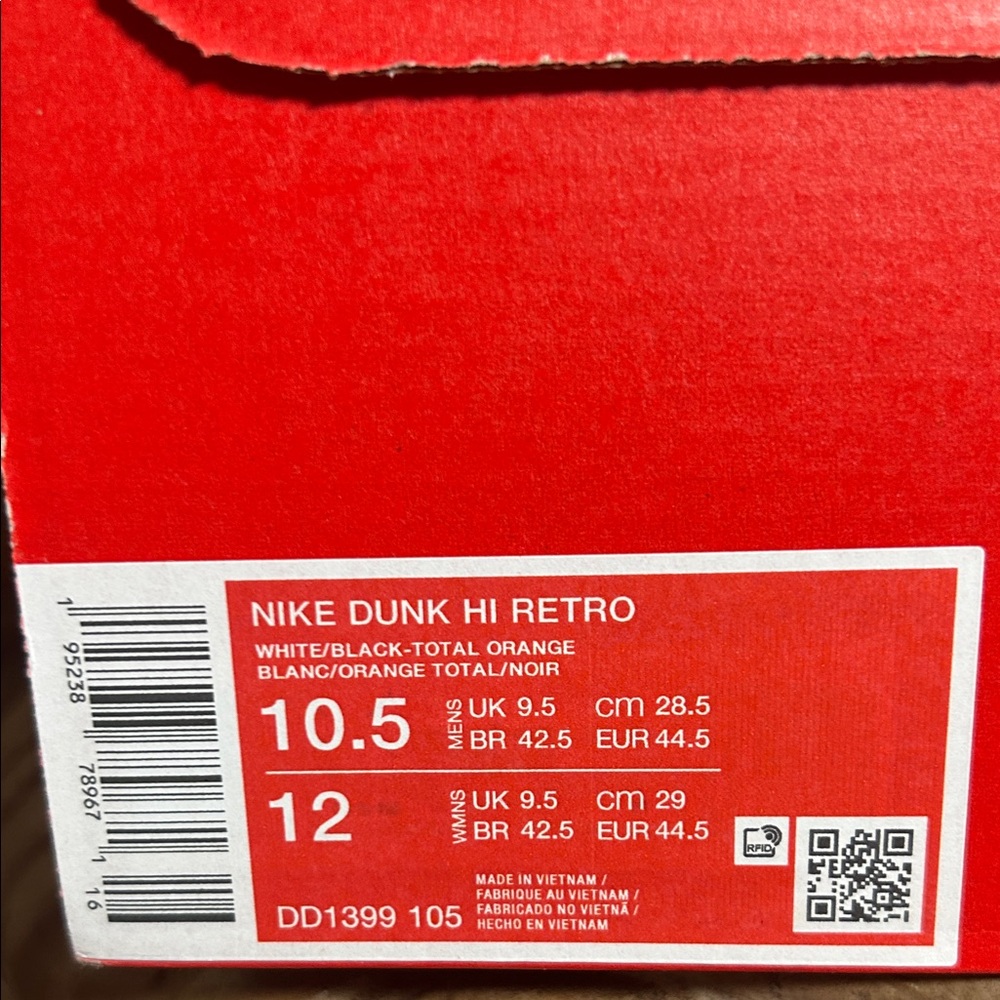 Nike Black and White Nike Dunk HI Retro-Panda - Picture 6 of 6